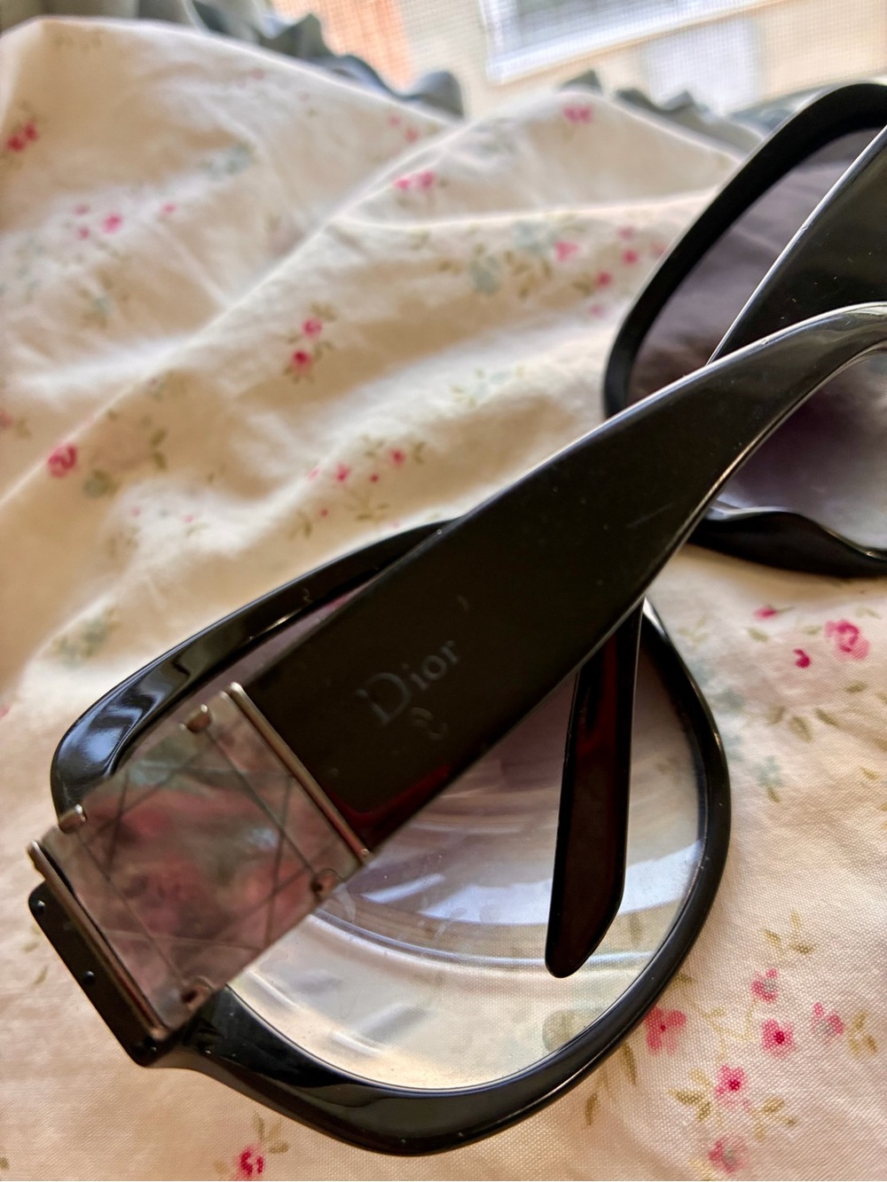 DIOR Sunglasses with gradient lenses - Picture 5 of 12